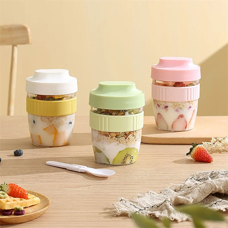 Meal Prep Yogurt Containers - 480/570 ミリリットル朝食カップポータブルオートミールシリアルナッツヨーグルトサラダカップスプーンピクニック弁当箱学生食品保存容器